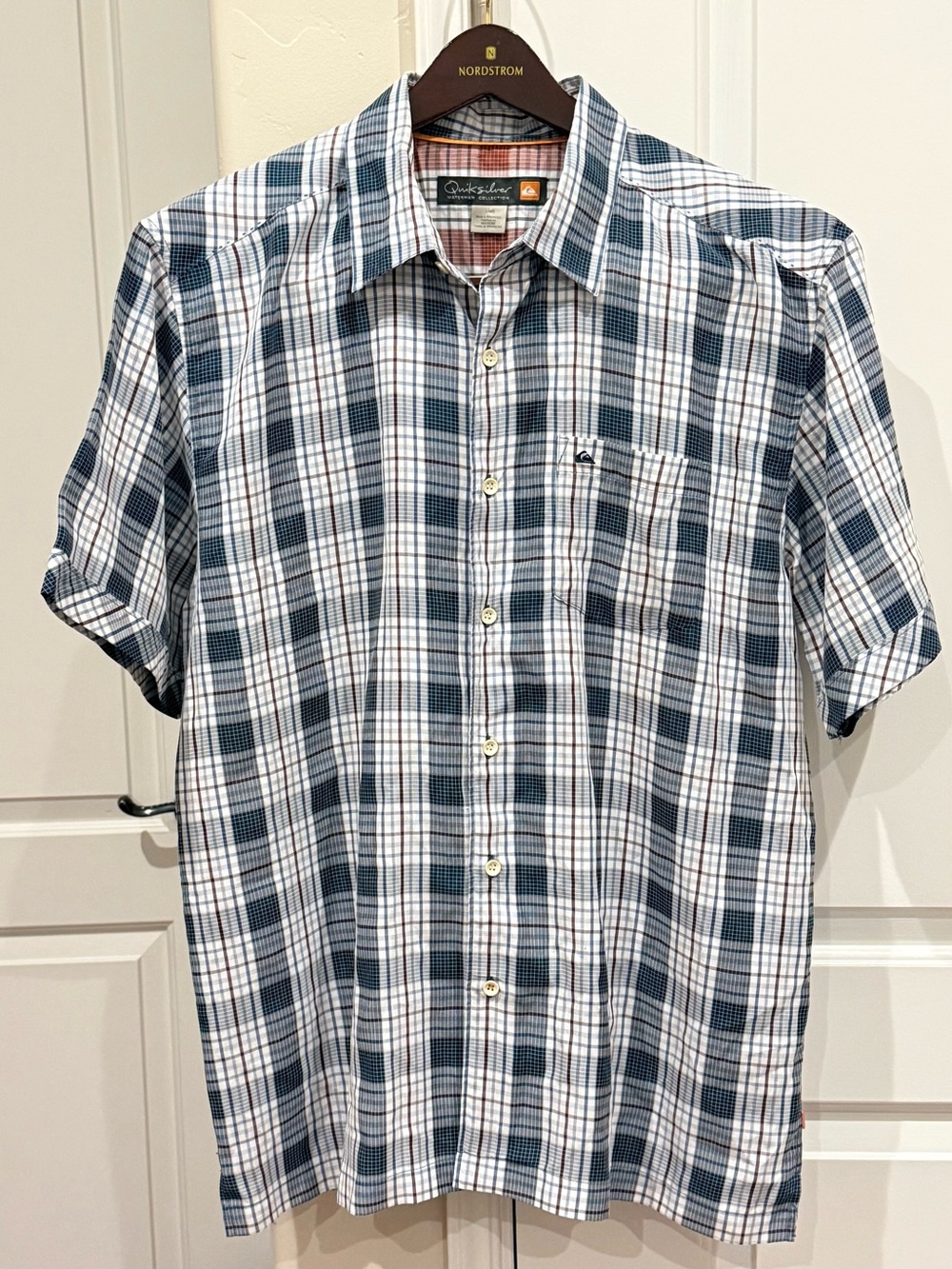 Quiksilver Waterman Collection Men’s Large Short Sleeve Button Up Shirt EUC